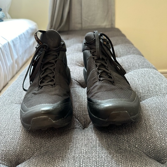 ARC’TERYX AERIOS MID GTX SHOE WOMEN'S (US 6.5) - Picture 4 of 6